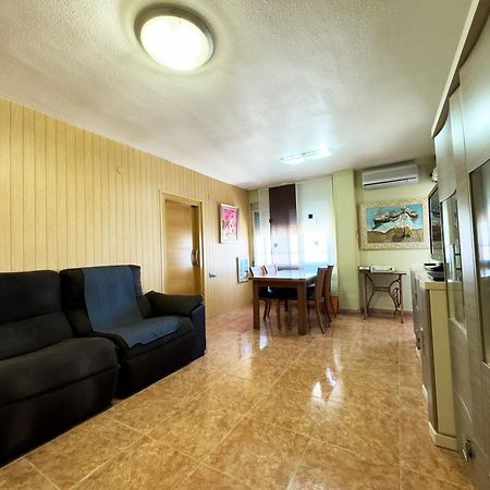 Valencia Avenida Del Puerto Private Rooms Exteriér fotografie